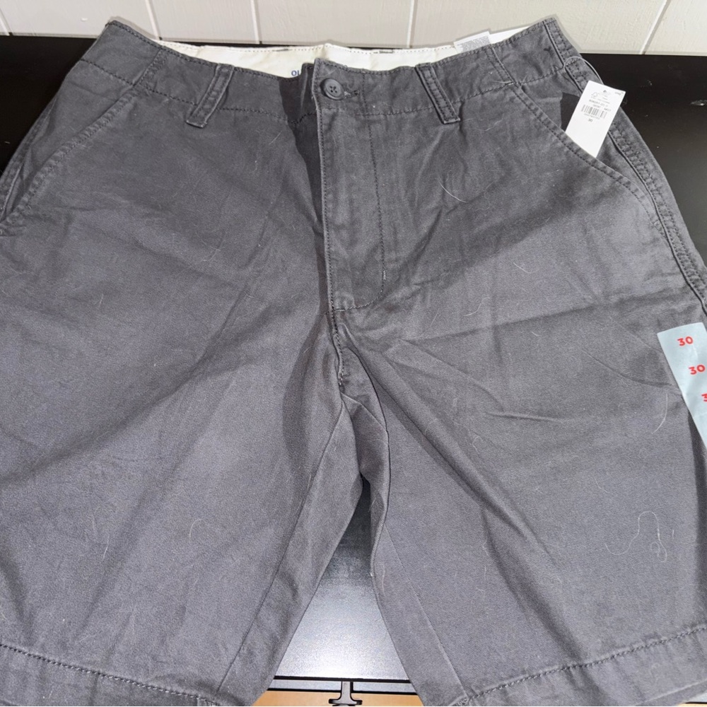 Old Navy Men's Charcoal Flat Front Shorts